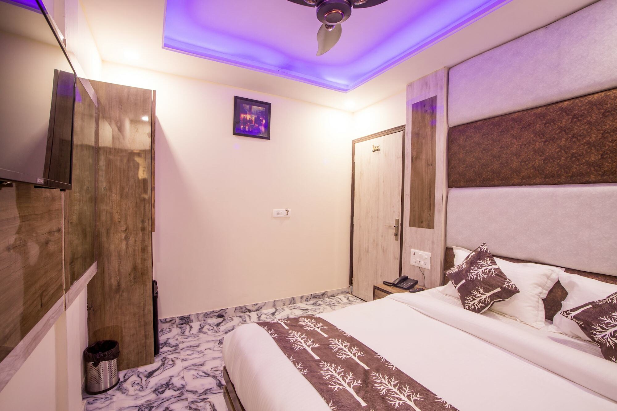 Hotel Harsha International Új-Delhi Kültér fotó