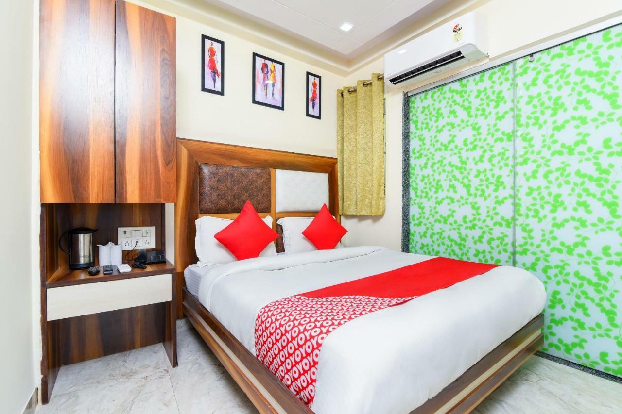 Hotel Harsha International Új-Delhi Kültér fotó